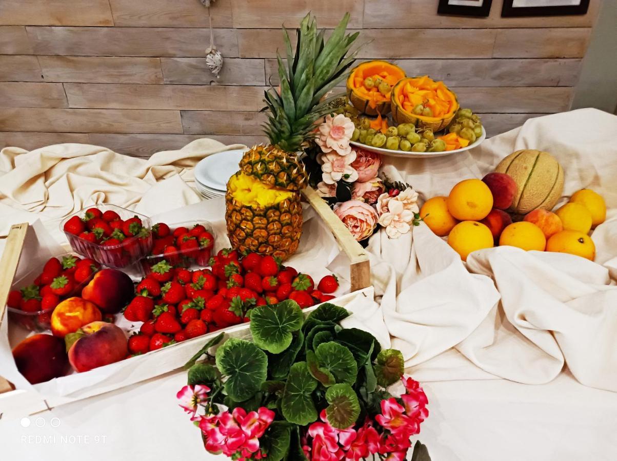 Hotel Garisenda B&B - In Centro A Riccione - ภายนอก รูปภาพ
