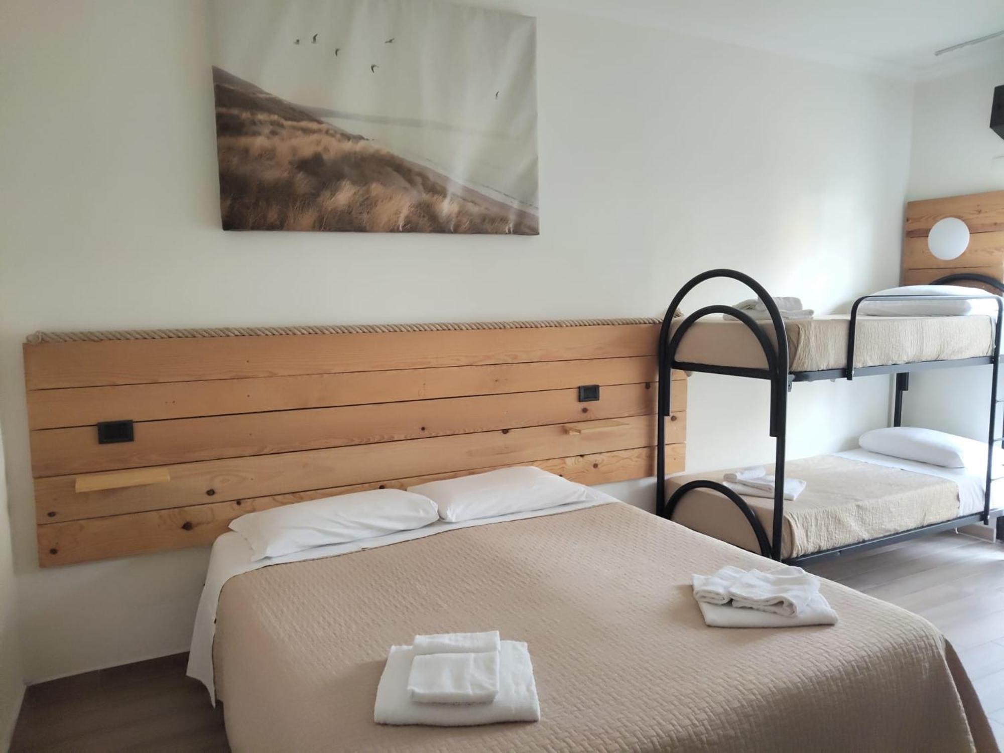 Hotel Garisenda B&B - In Centro A Riccione - ภายนอก รูปภาพ