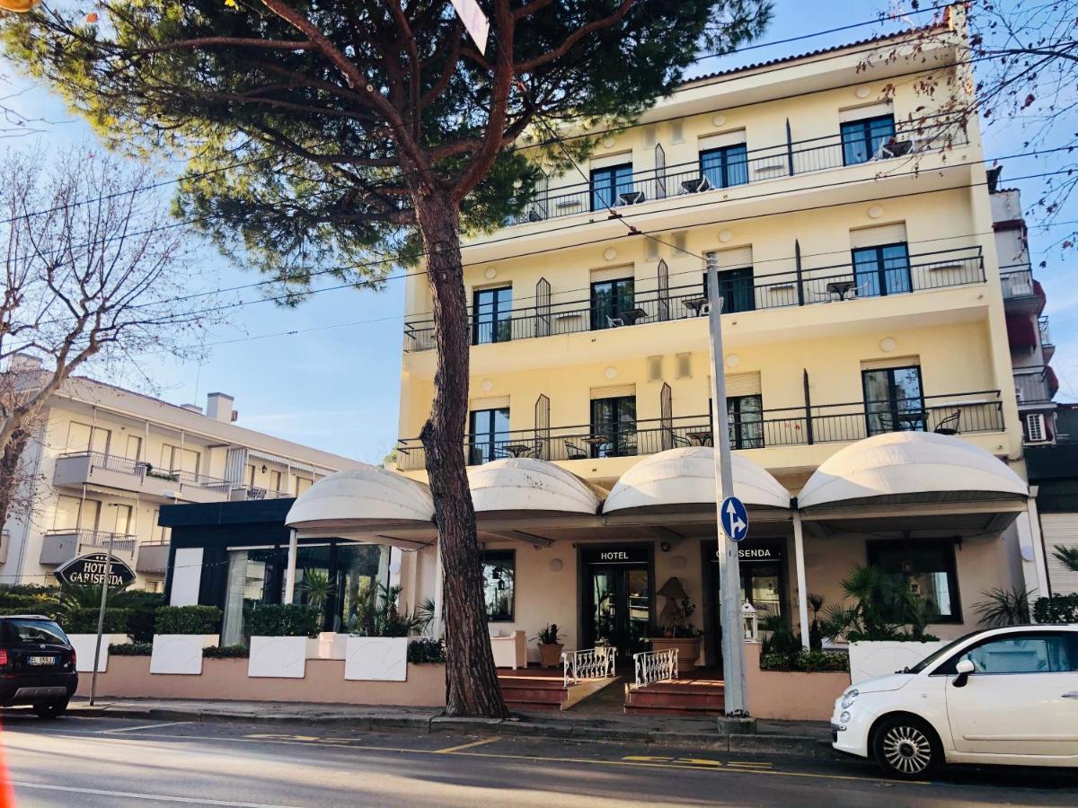 Hotel Garisenda B&B - In Centro A Riccione - ภายนอก รูปภาพ